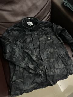 由 stinky_tofu (刊登 ID 1458765881，圖片 1) 提交，位於 的 (類別：)，說明：。