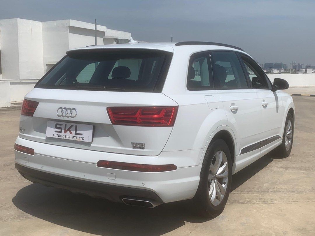 Audi Q7 2.0 TFSI qu Tip 7-Seater (A) (Category: Used Cars) located in Singapore. Submitted by sklautomobile (Listing ID 1458746137, Image 3). Description: Description Looking for a premium SUV that combines luxury, performance and practicality? This 2017 Audi Q7 is a great choice for both family and everyday driving. Contact us today to arrange a viewing and test drive! Trade-ins & financing options available. Features 2.0L 4 cylinder inline 16 v