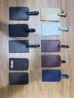 (Category: ) located in . Submitted by rimowa.collector (Listing ID 1458692296, Image 1). Description: .