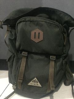 (Kategori: ) berada di . Dikirim oleh salbilaya_thrift (ID iklan 1458756564, Gambar 1). Deskripsi: .
