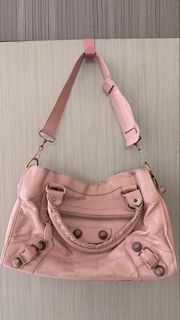 (Kategori: ) berada di . Dikirim oleh quitasha (ID iklan 1458824789, Gambar 1). Deskripsi: .