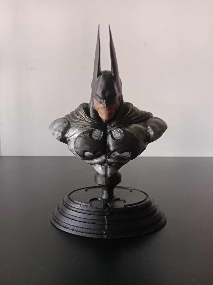 Batman Bust 3D Print (Category: Figurines & Statues) located in Davao. Submitted by suxrox (Listing ID 1458855243, Image 1). Description: Batman Bust 3D Print P650 sf shoulder by the buyer.