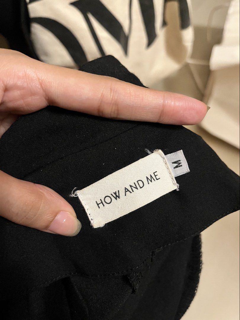 Black Blazer Dress (Category: Dresses) located in Rizal. Submitted by vie_apparel (Listing ID 1458713492, Image 3). Description: - Chic black blazer dress - Small to Medium - Good as new - MOP: Gcash, Bank Transfer ‼️Payment First ‼️No Cancellation ‼️Buyer will shoulder the sf .