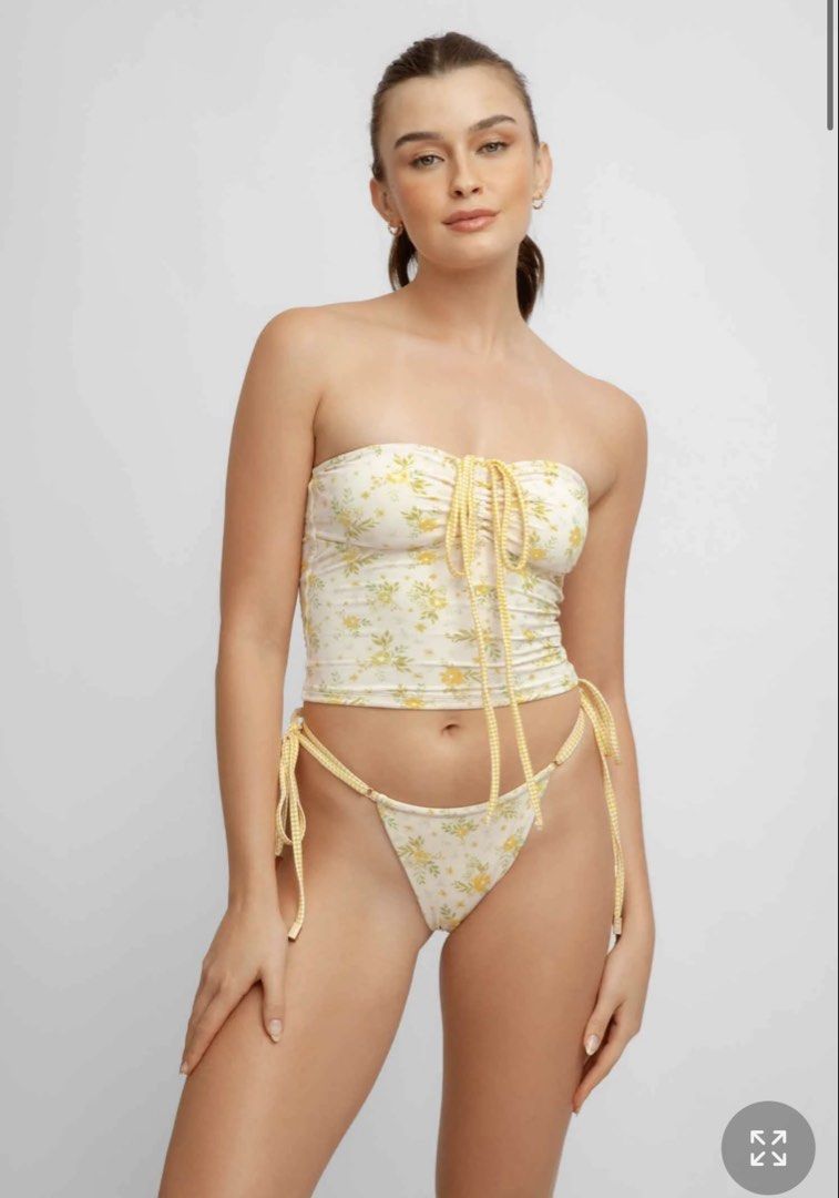 Blackbough Elya tankini set/MARIGOLD POINTELLE-S (Category: Bikinis & Swimsuits) located in Iloilo. Submitted by tttkhk (Listing ID 1458705439, Image 1). Description: .