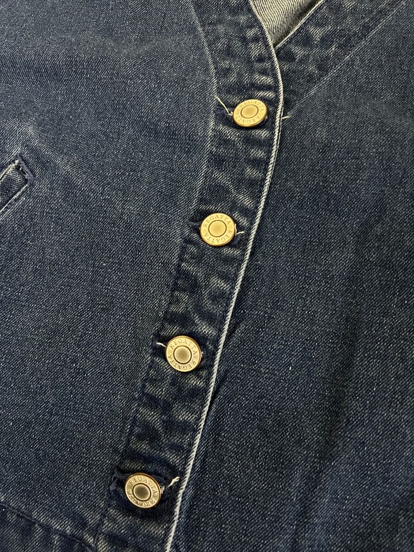 Regatta Vest (Category: Vests) located in Quezon City. Submitted by max.declutter (Listing ID 1458770585, Image 3). Description: Blue denim vest. Button-up front with silver buttons with two front pockets Rfs: too big on me .