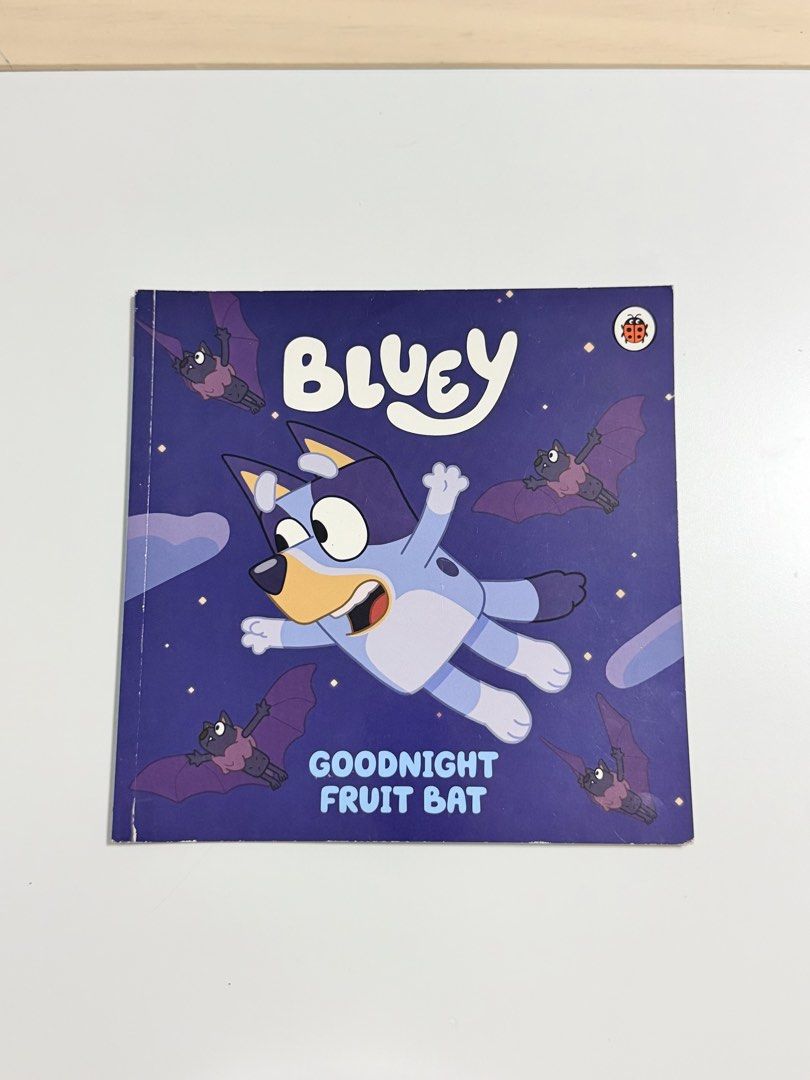 Bluey Goodnight Fruit Bat Paperback (Category: Children's Books) located in Quezon City. Submitted by treasures.delight (Listing ID 1458765117, Image 1). Description: bluey goodnight fruit bat • medium paperback • vguc | clean inside • semi-glossy pages .