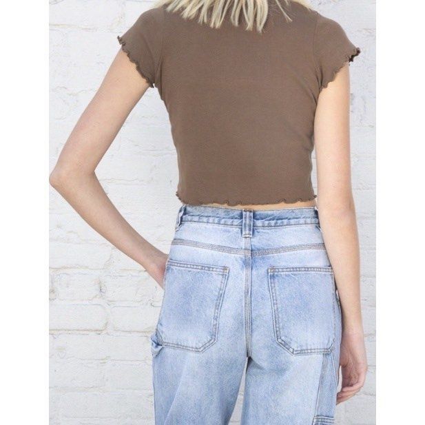 brandy melville brown paige top (Category: Blouses) located in Pasig City. Submitted by v.enice (Listing ID 1458865318, Image 2). Description: used only a few times, can send more photos upon request! no when worn photo :( hardly ever wore it.