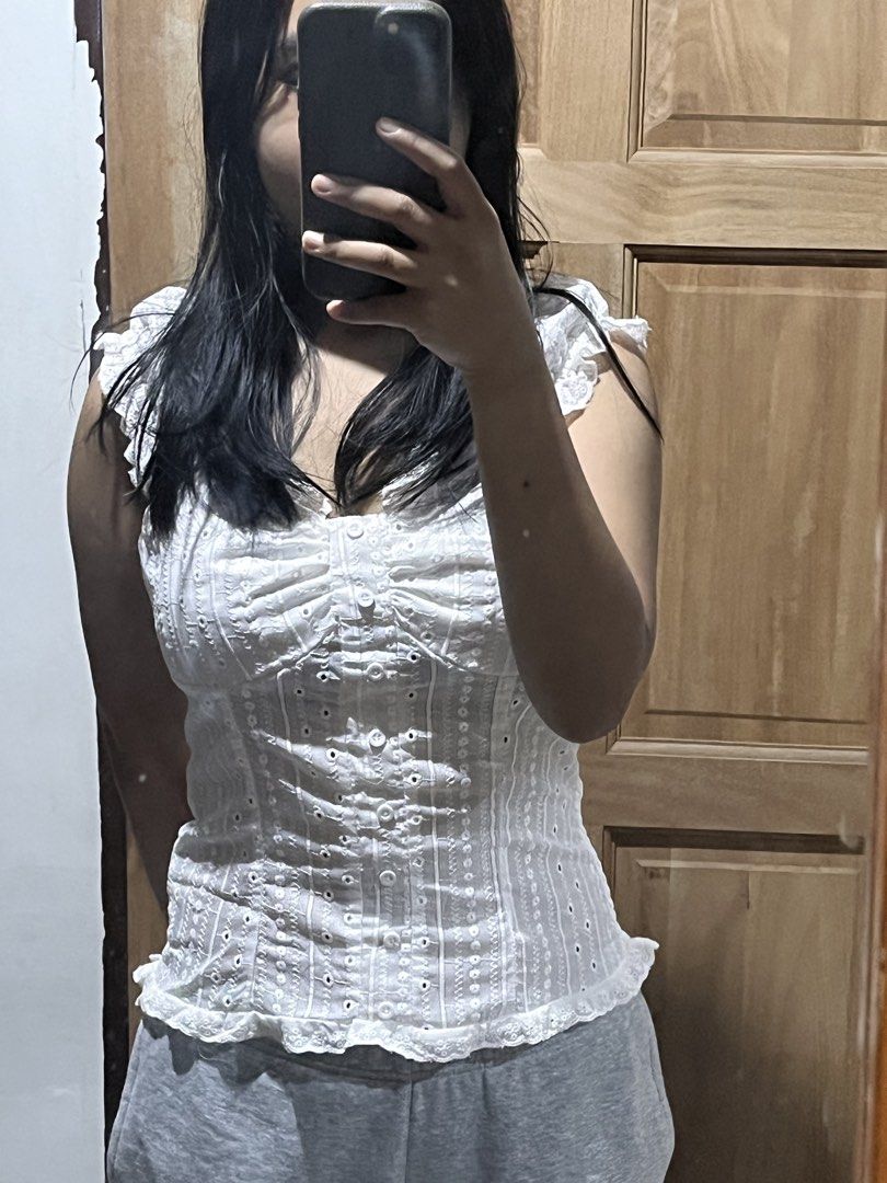 brandy melville inspired shein top (Category: Shirts) located in Cavite. Submitted by mihansgf (Listing ID 1458694226, Image 2). Description: fits xs to m frames nonfunctional buttons no issues ☆ mop: maribank gotyme ☆ mod: jnt ggx lbc lalamove grab ☆ loc: general trias cavite.