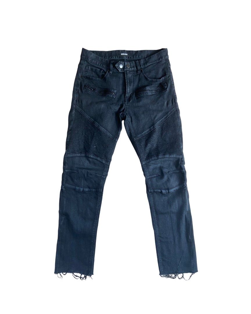 BUCKAROO RIDER PANTS (Category: Jeans) located in El Salvador. Submitted by 00jiroo00 (Listing ID 1458784838, Image 1). Description: BUCKAROO RIDER PANTS Model height 5’8 Dimensions: W - 31 L - 36.5 T - 10.5 H- 6.3 Details: good condition must have signs of usage cutted hem Condition: 9/10 Color rate: 9/10 Swipe for more details… 📌 Before You Buy: 📃 Please read all item details carefully 📍 Payment-first policy applies ❌ No cancellations, retur