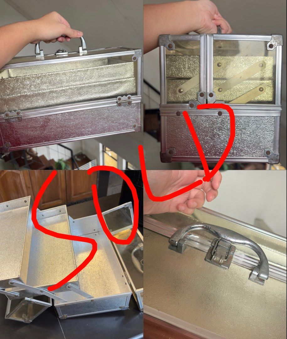 BUNDLE: 1970 Vanity Box & 3layer Train case (Category: Makeup) located in Malvar. Submitted by chatztash (Listing ID 1455434526, Image 2). Description: 1970’s vintage black cosmetic vanity case - faux crocodile skin exterior - gold-tone hardware - fully functional hardware and mirror ❌ 3 layer Vanity train case - Aluminum & Acrylic material - fully functional features - kayo na bahala maglinis nito get both for 1299 rfs: decluttering tags: makeup