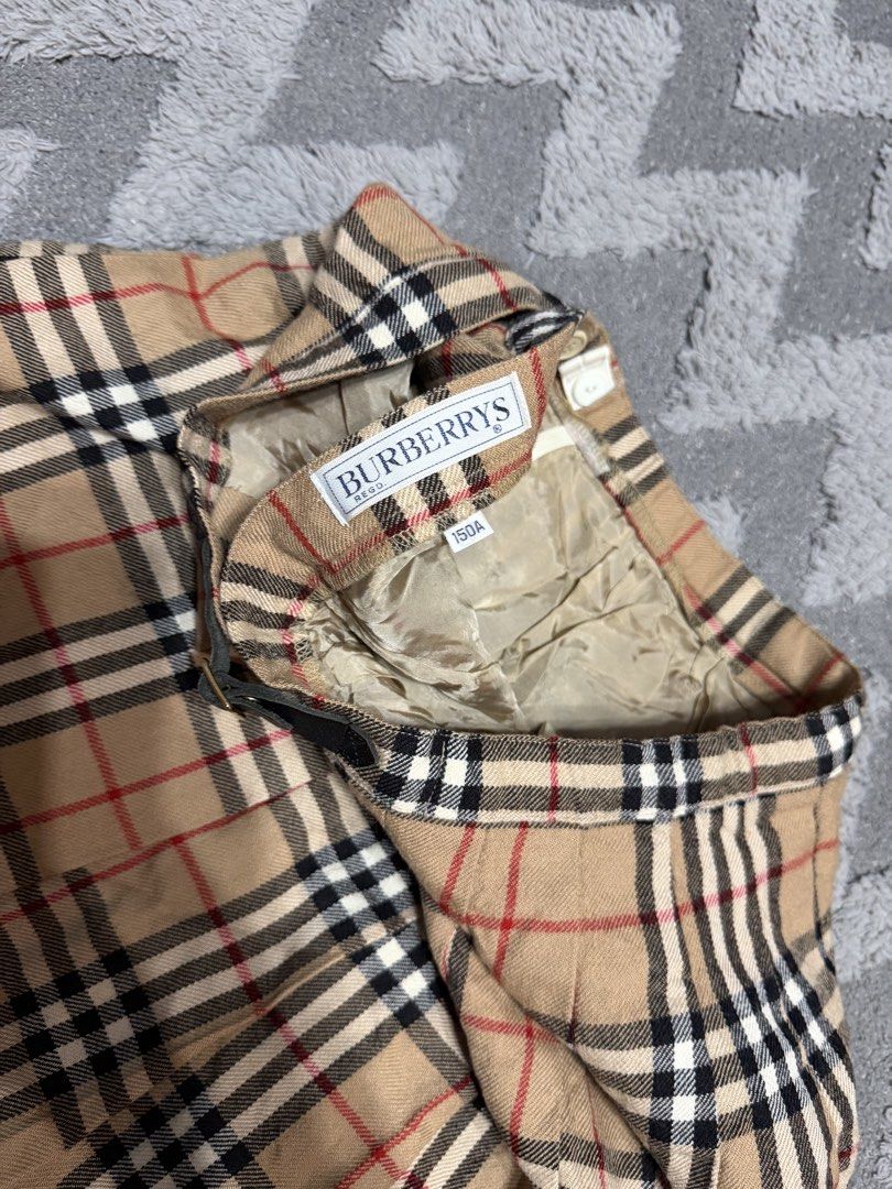 Burberrys - Belted Plaid Mini Skirt (Category: Skirts) located in Cavite. Submitted by commoncourtesy (Listing ID 1458784442, Image 3). Description: 26 to 28 waistline womens Authentic Vintage.