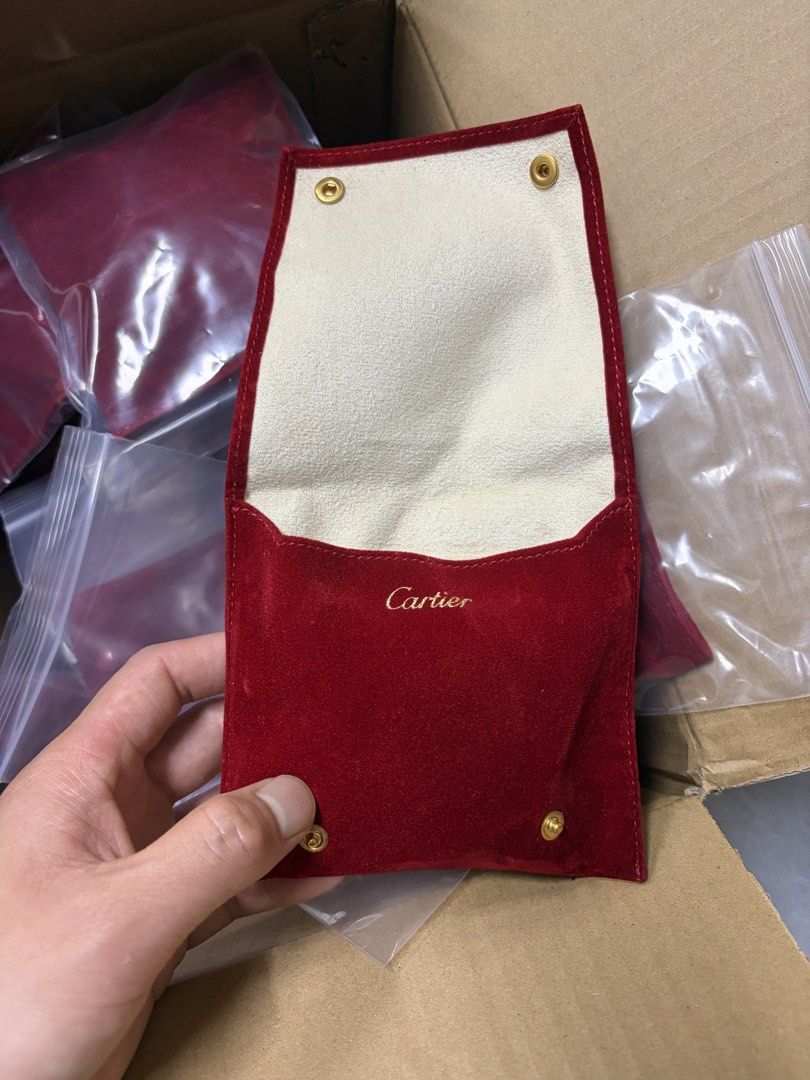 Cartier Pouch original (Category: Luxury Watches) located in Manila. Submitted by noah.kock1914 (Listing ID 1458728242, Image 1). Description: Authentic Cartier Watch Pouch Condition: Brand new, unused. Shipping at buyer‘s expense Shipped from Manila.