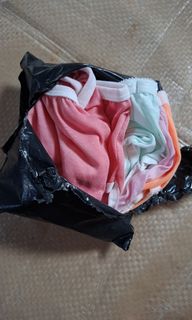 (Kategori: ) berada di . Dikirim oleh loopoutfit (ID iklan 1458758963, Gambar 1). Deskripsi: .