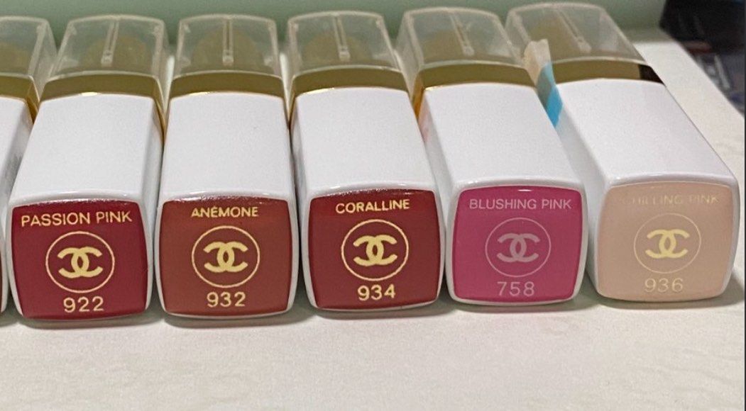Chanel Rouge Coco Baume Lipstick - 990 each (Category: Makeup) located in Pasay City. Submitted by trendystash (Listing ID 1456926397, Image 1). Description: Brand new Tester case Shades available aa shown.