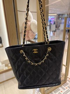 （分類：）位於 。 由 diva_boutique208 提交（商品編號 1458734591，圖片 1）。簡介： 。