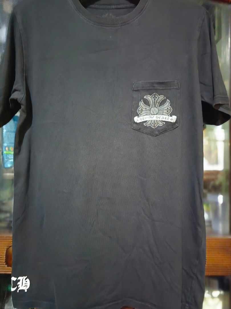 Chrome Hearts Black T-Shirt Size Large (Category: Tshirts & Polo Shirts ) located in Baguio. Submitted by genesisomega (Listing ID 1458758523, Image 1). Description: 🖤 CHROME HEARTS BLACK T-SHIRT 🖤 👕 Size: Large ✨ Iconic Chrome Hearts logo prominently displayed on the back 🤍 Subtle pocket logo on the front 🔥 A must-have for any Chrome Hearts enthusiast! 🔍 AUTHENTICITY DISCLAIMER: Buyer is responsible for checking and verifying authenticity 