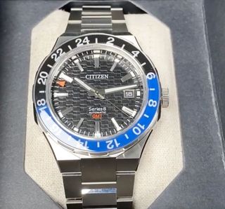 由 master_watches_studio (刊登 ID 1458746122，圖片 1) 提交，位於 的 (類別：)，說明：。