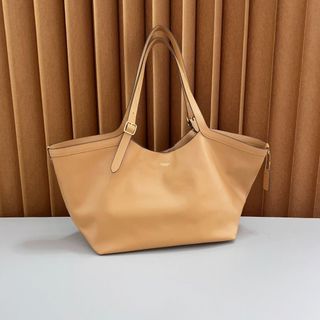 （分類：）位於 。 由 linen5f6 提交（商品編號 1458777736，圖片 1）。簡介： 。