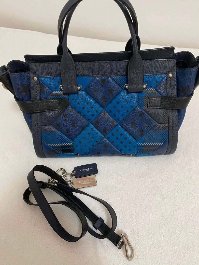 Coach Swagger Patchwork Pebble Leather (Category: Luxury Bags & Wallets) located in Bulacan. Submitted by kaishops (Listing ID 1458767121, Image 2). Description: - Purchased for SGD 1,6++ - Silver hardware - Includes a detachable shoulder strap - Comes with authentication card + original receipt - negotiable.