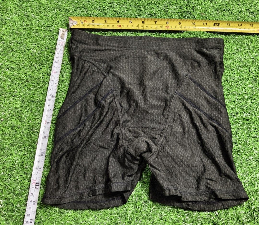 Code : 1248 (Category: New Undergarments & Loungewear) located in Sungai Buloh. Submitted by Zirahh.BndleNightware (Listing ID 1458855168, Image 1). Description: 9/10.