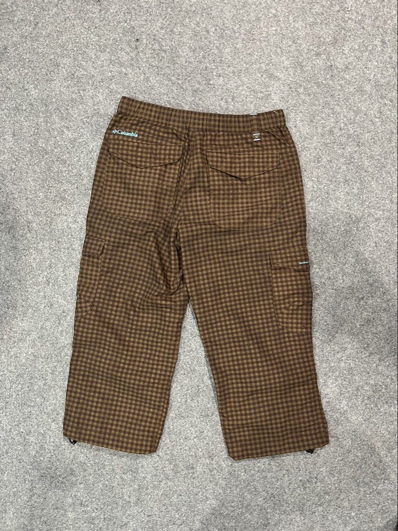 Columbia Omni-Tech 3/4 Pants (Category: Activewear) located in Cebu City. Submitted by yodids_novachrono (Listing ID 1458873135, Image 2). Description: .