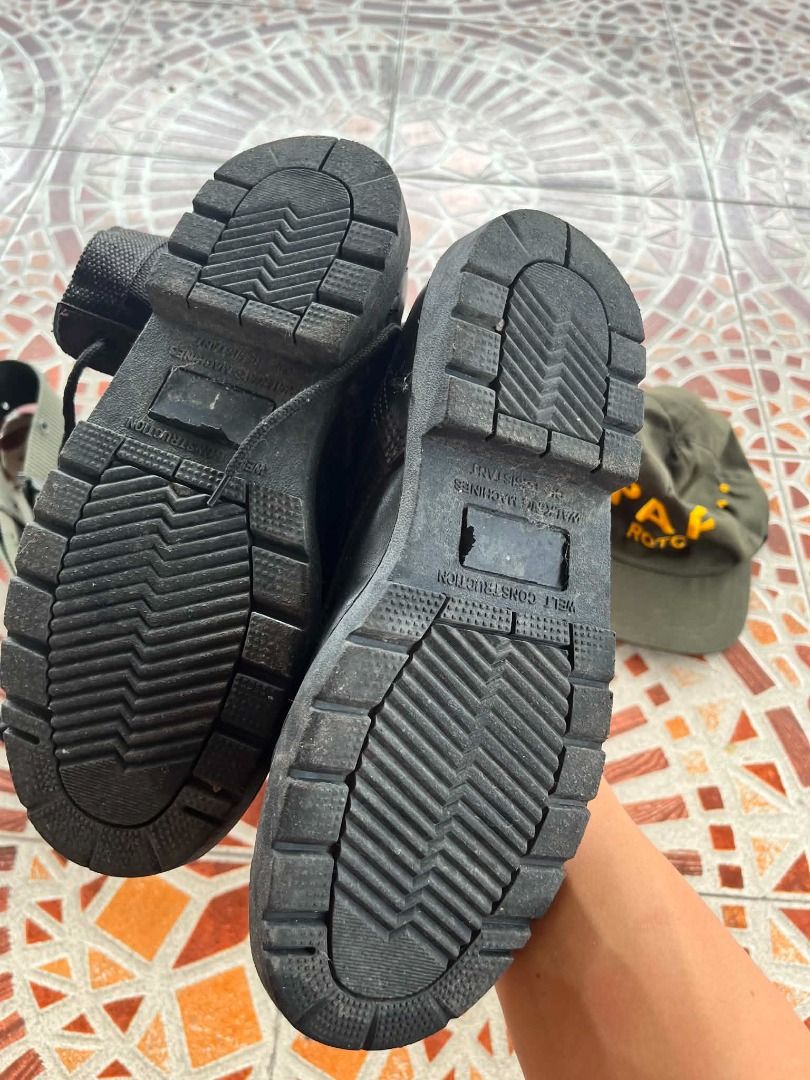 Combat boots/shoes (Category: Boots) located in Caloocan City. Submitted by bwuebewwi (Listing ID 1458690467, Image 2). Description: .
