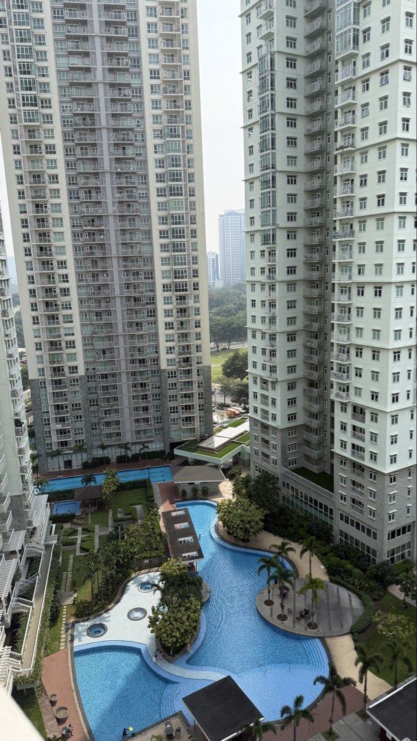 Condo Sharing Male (Category: Apartments & Condos) located in Taguig. Submitted by enzo.g (Listing ID 1458749996, Image 1). Description: We are urgently looking for a Male roommate. Room type studio. P 11,667 per head monthly. Electricity and water not yet included. Fully furnished just bring your clothes. Pets are not allowed. Location: BGC Two Serendra.