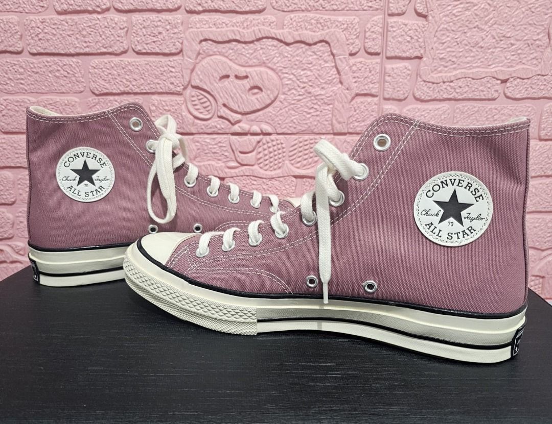 CONVERSE CHUCK 70 HI SHOES (Category: Sneakers) located in Bacoor. Submitted by taysversion (Listing ID 1458804681, Image 3). Description: CONVERSE CHUCK 70 HI SHOES Size 10 US Mens Condition: Brand new (authentic/legit) Note: no shoe box. .