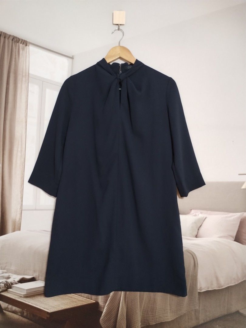 Cos dress with side pockets (Category: Dresses) located in Lucena. Submitted by styleddsc (Listing ID 1458826113, Image 2). Description: .