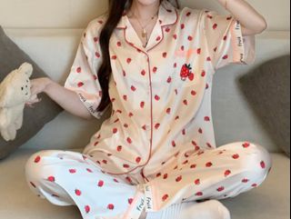 (Category: ) located in . Submitted by jieyahshop (Listing ID 1458721825, Image 1). Description: .