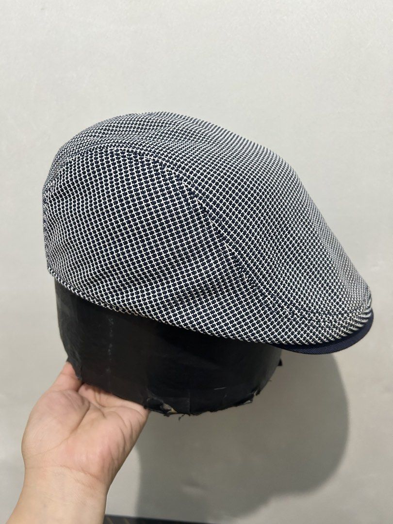 Daks Flat Cap (Category: Caps & Hats) located in Quezon City. Submitted by jjsurplus_23 (Listing ID 1458857771, Image 2). Description: .