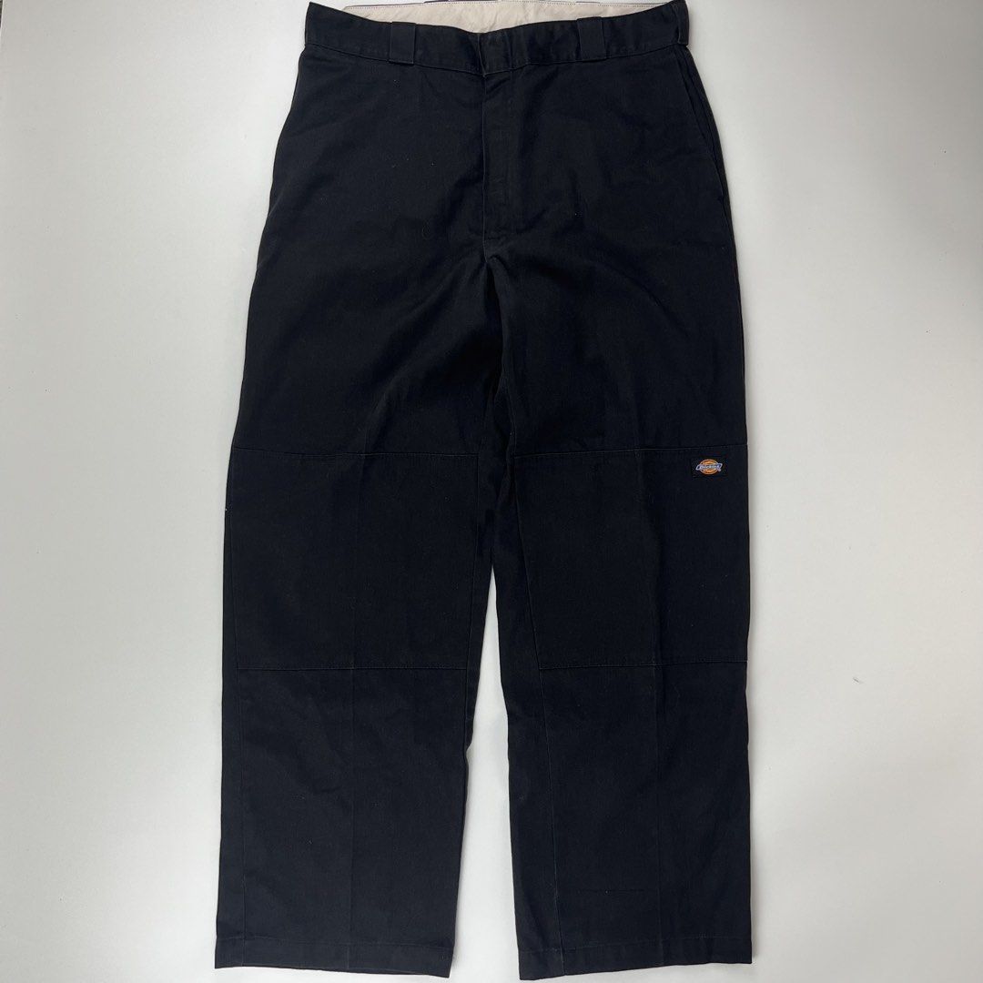 DICKIES DKNEE BLCK PANTS✨ (Category: Chinos) located in Iloilo. Submitted by anonymous_ph (Listing ID 1458849069, Image 1). Description: DICKIES DKNEE BLCK PANTS✨ - WAISTLINE 34-36 -LENGTH 44 -LEG OPENING 10 -CR 9.5/10 EXCELLENT / NO FLAW.