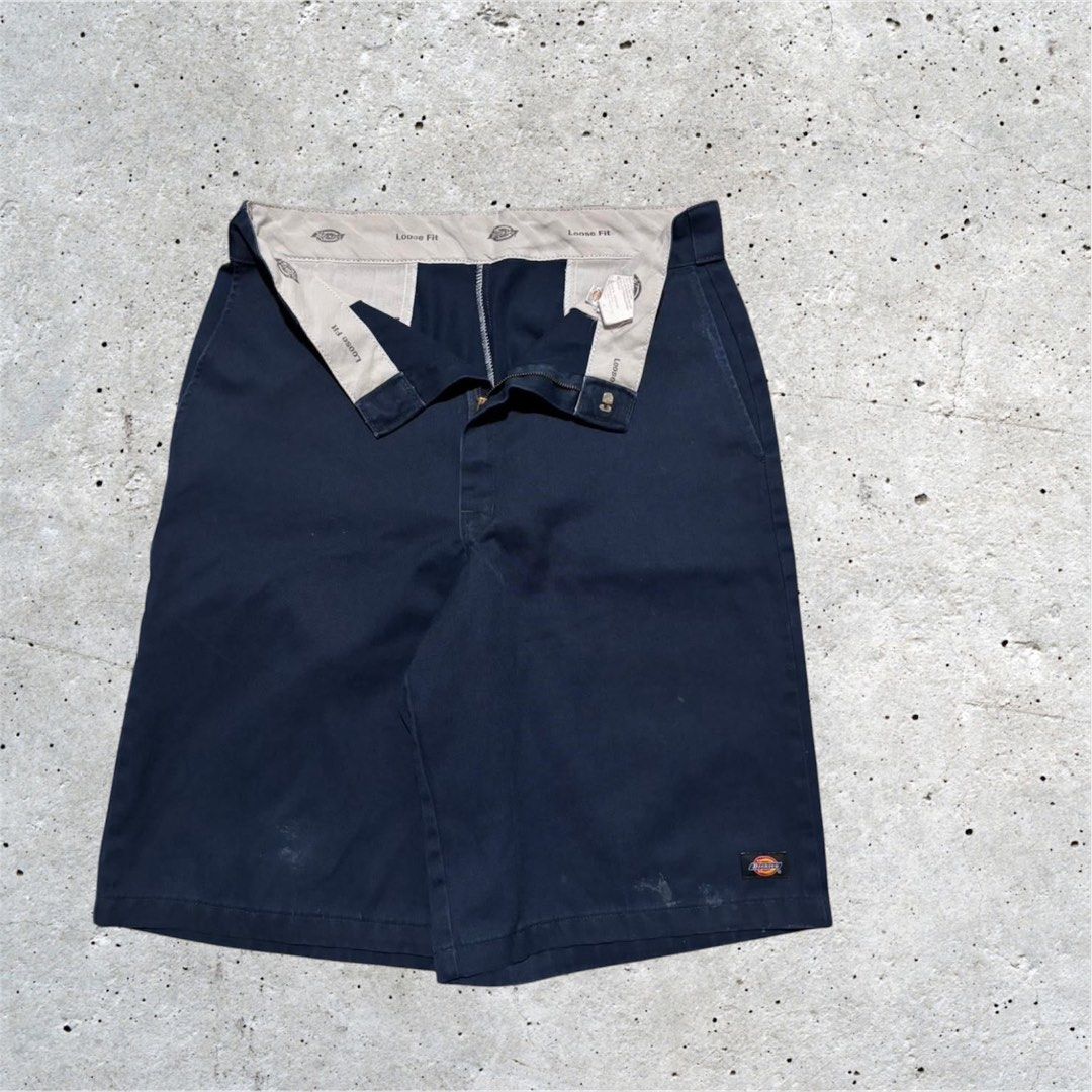 Dickies Double Patch Jorts Navy (Category: Shorts) located in Mandaluyong City. Submitted by _reaperelics (Listing ID 1458726121, Image 2). Description: Dickies Double Patch Jorts Navy Size: 36” waist, 25” length 13.5” hem Condition: Lightly used, minimal stain .