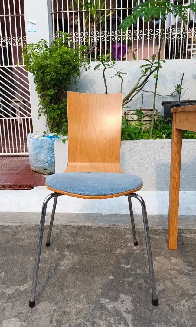 Dinning (Category: Tables & Sets) located in Manila. Submitted by tonyhawk0592 (Listing ID 1458806268, Image 3). Description: .