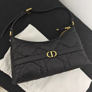 （分類：）位於 。 由 claudia.shop 提交（商品編號 1458755631，圖片 1）。簡介： 。