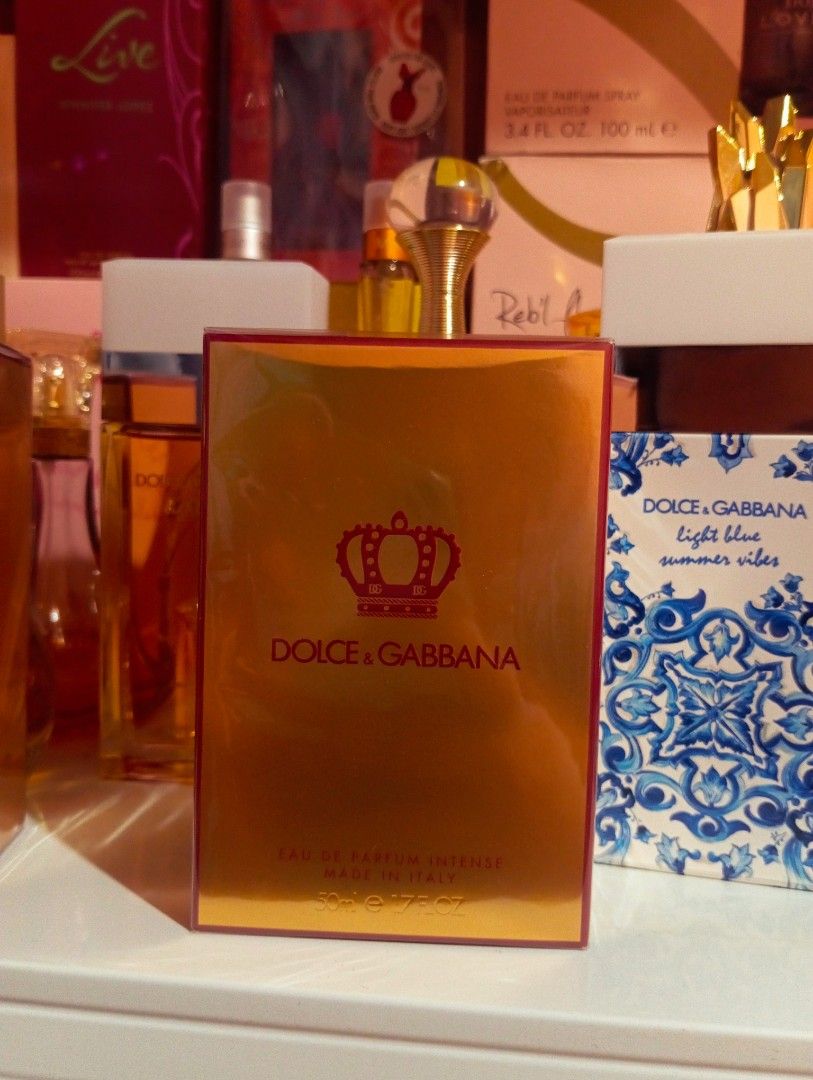 Dolce and Gabanna Queen EDP INTENSE (Category: Fragrance & Deodorants) located in Cavite. Submitted by aether-elementph_11 (Listing ID 1458771712, Image 3). Description: Brand New Sealed Dolce and Gabanna Fresh From ITALY 🇮🇹 ORIGINAL 50ML EDP INTENSE LOCATION CAVITE CITY 📍 FRESH FROM THE BALIKBAYAN BOX MORE ORIGINAL PERFUMES HERE AT AETHER-ELEMENTPH. MESSAGE FOR MORE.