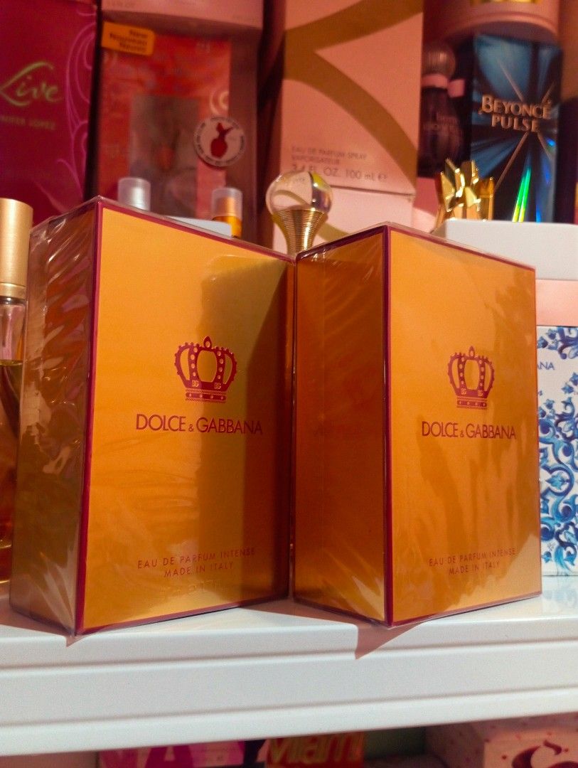 Dolce and Gabanna Queen EDP INTENSE (Category: Fragrance & Deodorants) located in Cavite. Submitted by aether-elementph_11 (Listing ID 1458771712, Image 2). Description: Brand New Sealed Dolce and Gabanna Fresh From ITALY 🇮🇹 ORIGINAL 50ML EDP INTENSE LOCATION CAVITE CITY 📍 FRESH FROM THE BALIKBAYAN BOX MORE ORIGINAL PERFUMES HERE AT AETHER-ELEMENTPH. MESSAGE FOR MORE.