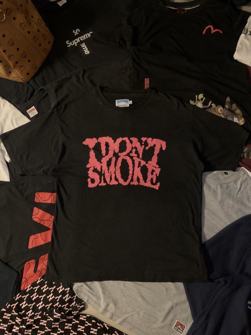 DONSMOKE TEE (Category: Tshirts & Polo Shirts ) located in Manila. Submitted by urbanhits (Listing ID 1458705933, Image 1). Description: DONSMOKE TEE / 22 width / 27 length / 8.5 Condition 8.5 Color Rate bleach stain & crackprint (issue).