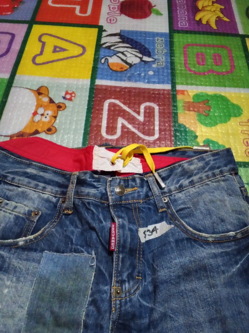 Dsquared (Category: Jeans) located in Manila. Submitted by tcbukay_zxc25 (Listing ID 1458802419, Image 3). Description: dsquared pants size 34 length 43 leg opening 7 excellent.