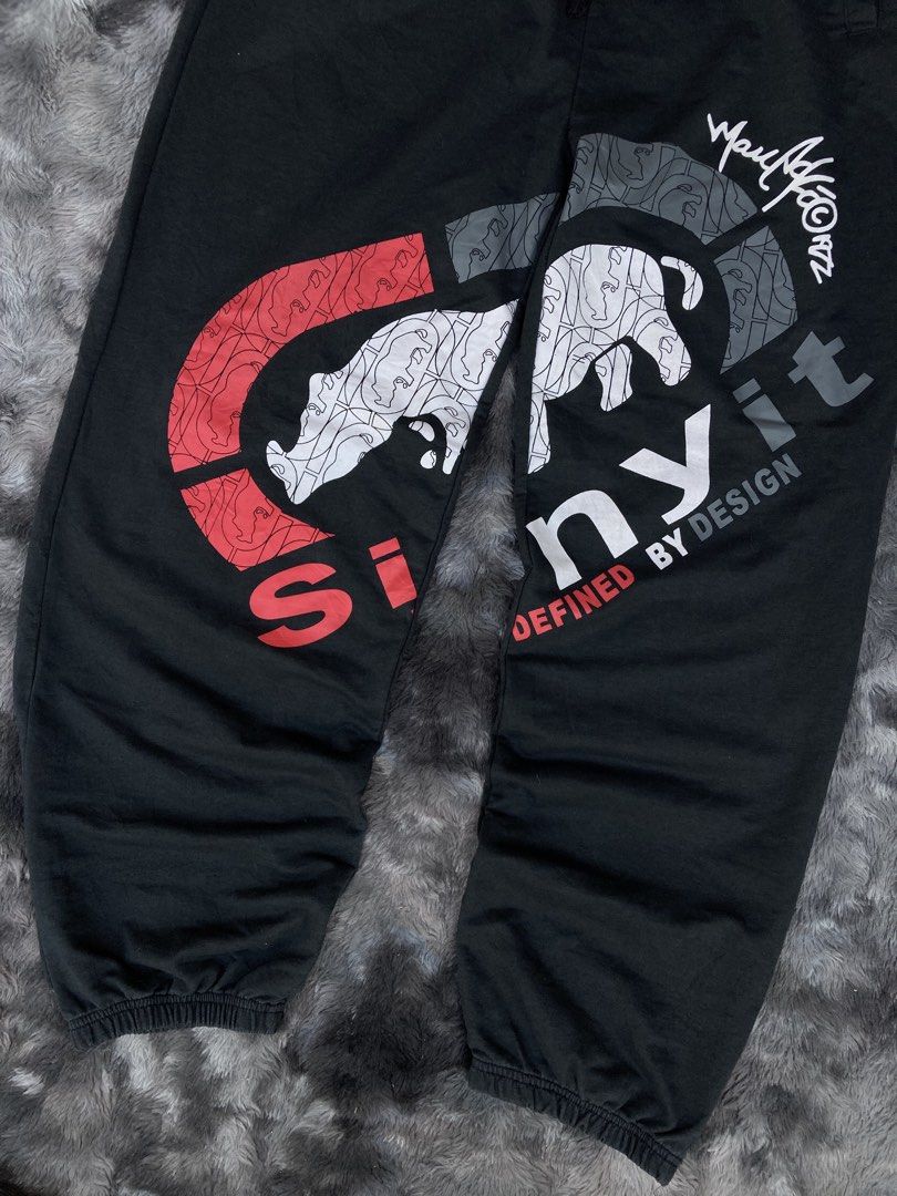 Ecko Unlimited Big - Prints Massive Sweatpants (Category: Joggers) located in Santa Cruz. Submitted by jazt_thrift_22 (Listing ID 1458846841, Image 2). Description: Ecko Unlimited Big - Prints Massive Sweatpants - Length “43 Width “30 - 40 - Good Condition - Color Rate 9.5 / 10 - With Minor Flaws — Missing Tags PHP380 + Shipping Fee ! 📥.