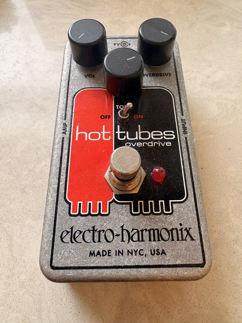Electro-Harmonix EHX Hot Tubes Overdrive Guitar Pedal （分類：樂器配件）位於 Hong Kong。 由 heatonpark 提交（商品編號 1458883526，圖片 2）。簡介： Pick up in Stanley or pay by PayMe and have it delivered by SF. Lowball offers will be ignored. Please message in English.。
