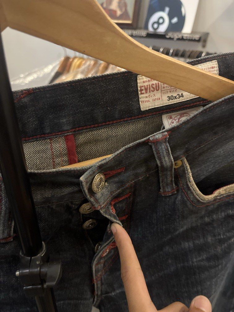 Evisu daicock (Category: Jeans) located in Mabalacat. Submitted by unknownthrift (Listing ID 1458804668, Image 3). Description: Dimes widht 30 Lengths 40 Hem 7.