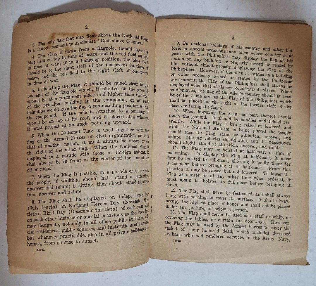 Executive Order No. 321 Prescribing Code of National Flag & Anthem (Category: Textbooks) located in Caloocan City. Submitted by oldbestseller72 (Listing ID 1458722019, Image 3). Description: - Features Executive Order No. 321 by the President of the Philippines. - 10 pages - Details the code for the national flag and anthem. - Includes a section on the evolution of the Filipino flag..