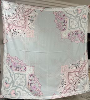 (Category: ) located in . Submitted by shopperholic98 (Listing ID 1458838332, Image 1). Description: .