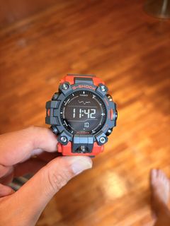 (Category: ) located in . Submitted by modern.fashion (Listing ID 1458705121, Image 1). Description: .