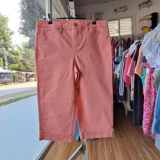 (Category: ) located in . Submitted by richcaliforniaclothingstore (Listing ID 1458759697, Image 1). Description: .