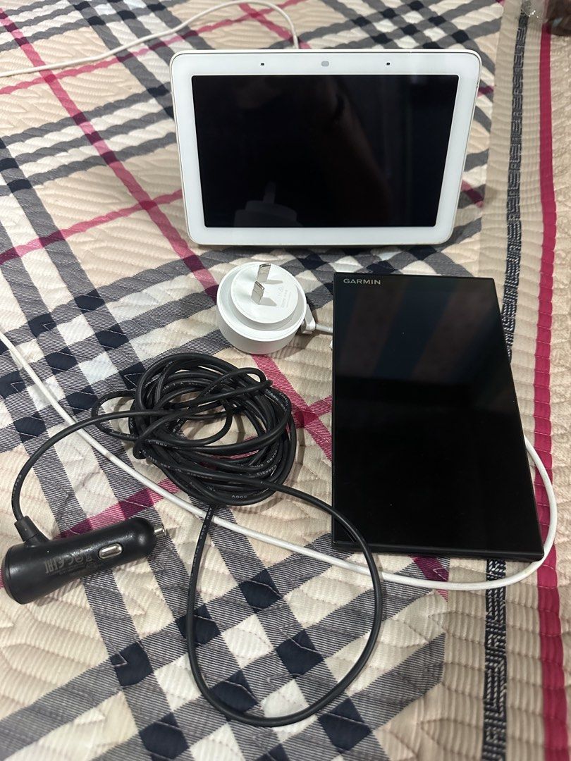 Google nest and Garmin smart drive gps (Category: Other Gadgets) located in Angeles City. Submitted by goodbuysathome (Listing ID 1458732578, Image 1). Description: Google nest hub dkopo mconnect working xa Garmin wlang power Bought on Australian auction d mn ngamit wlang mgaling n technician po s lugar nmin Selling bundle as is bawas kalat Add af 75 Gcash paymet.