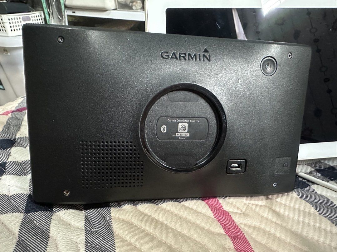 Google nest and Garmin smart drive gps (Category: Other Gadgets) located in Angeles City. Submitted by goodbuysathome (Listing ID 1458732578, Image 3). Description: Google nest hub dkopo mconnect working xa Garmin wlang power Bought on Australian auction d mn ngamit wlang mgaling n technician po s lugar nmin Selling bundle as is bawas kalat Add af 75 Gcash paymet.