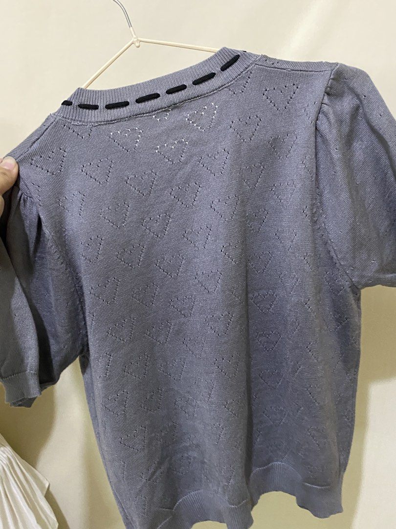 GRAY KNITTED EYELET TOP (Category: Others Tops) located in Dasmarinas. Submitted by hannah.oakph (Listing ID 1458781944, Image 3). Description: .