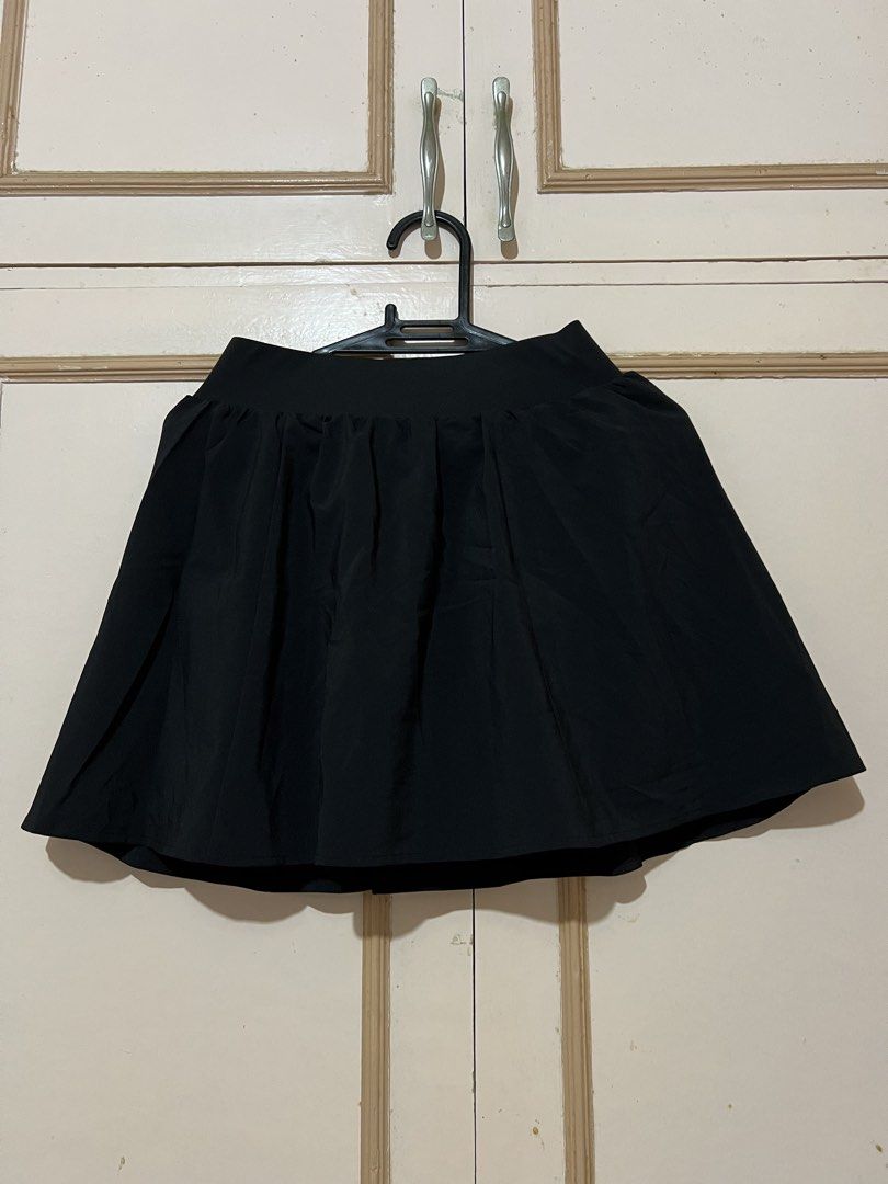 GU Active Skort (Category: Other Bottoms) located in Balanga. Submitted by kingscionsmom (Listing ID 1458854585, Image 1). Description: .